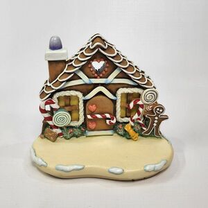 Hummel "Gingerbread Lane" 5.5" Goebel Hummel "Limited Edition" #1040‎